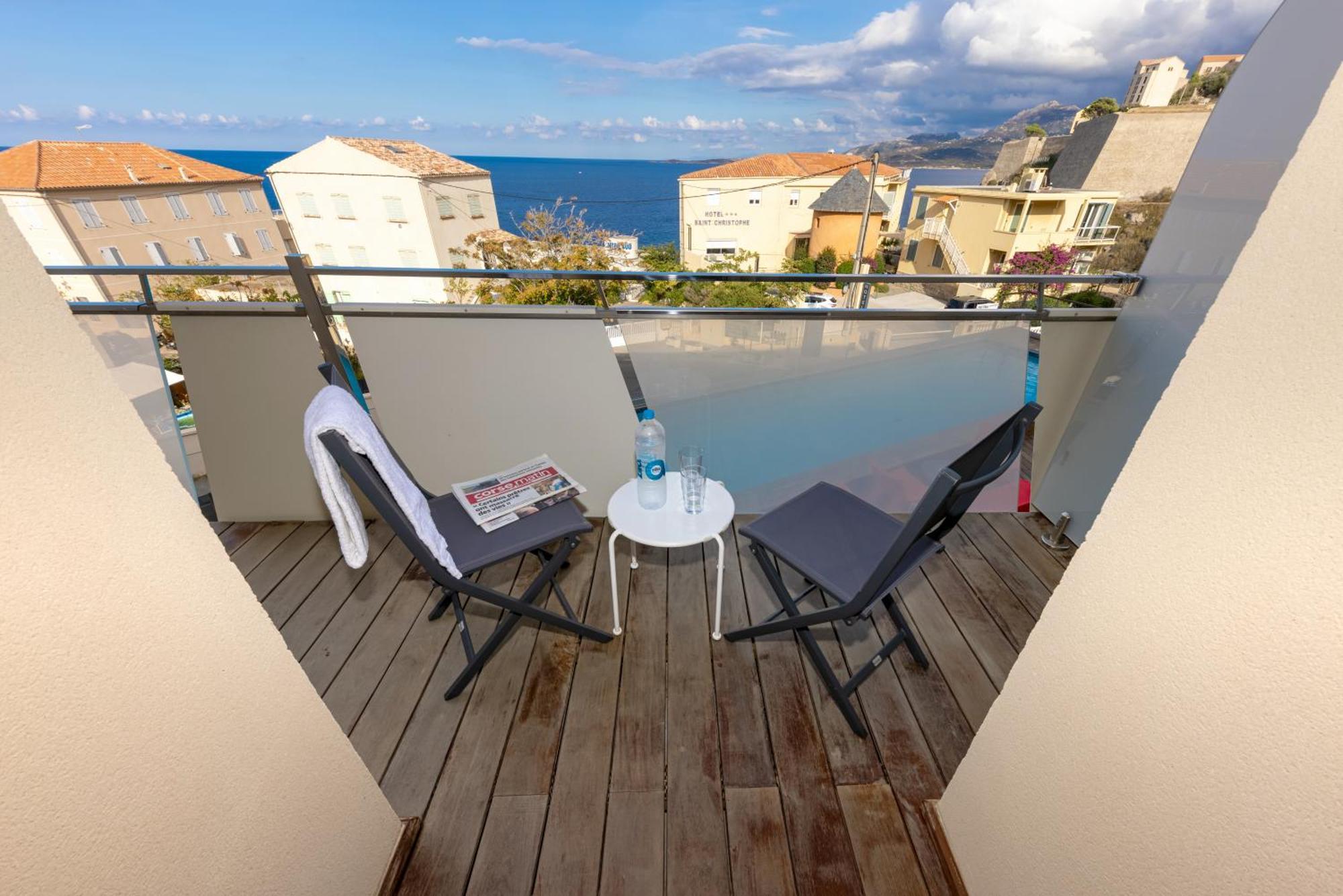 Hotel Mediterranee กาลวี ภายนอก รูปภาพ