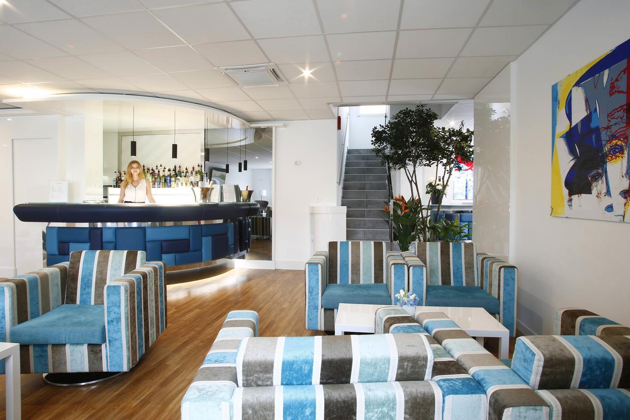 Hotel Mediterranee กาลวี ภายนอก รูปภาพ
