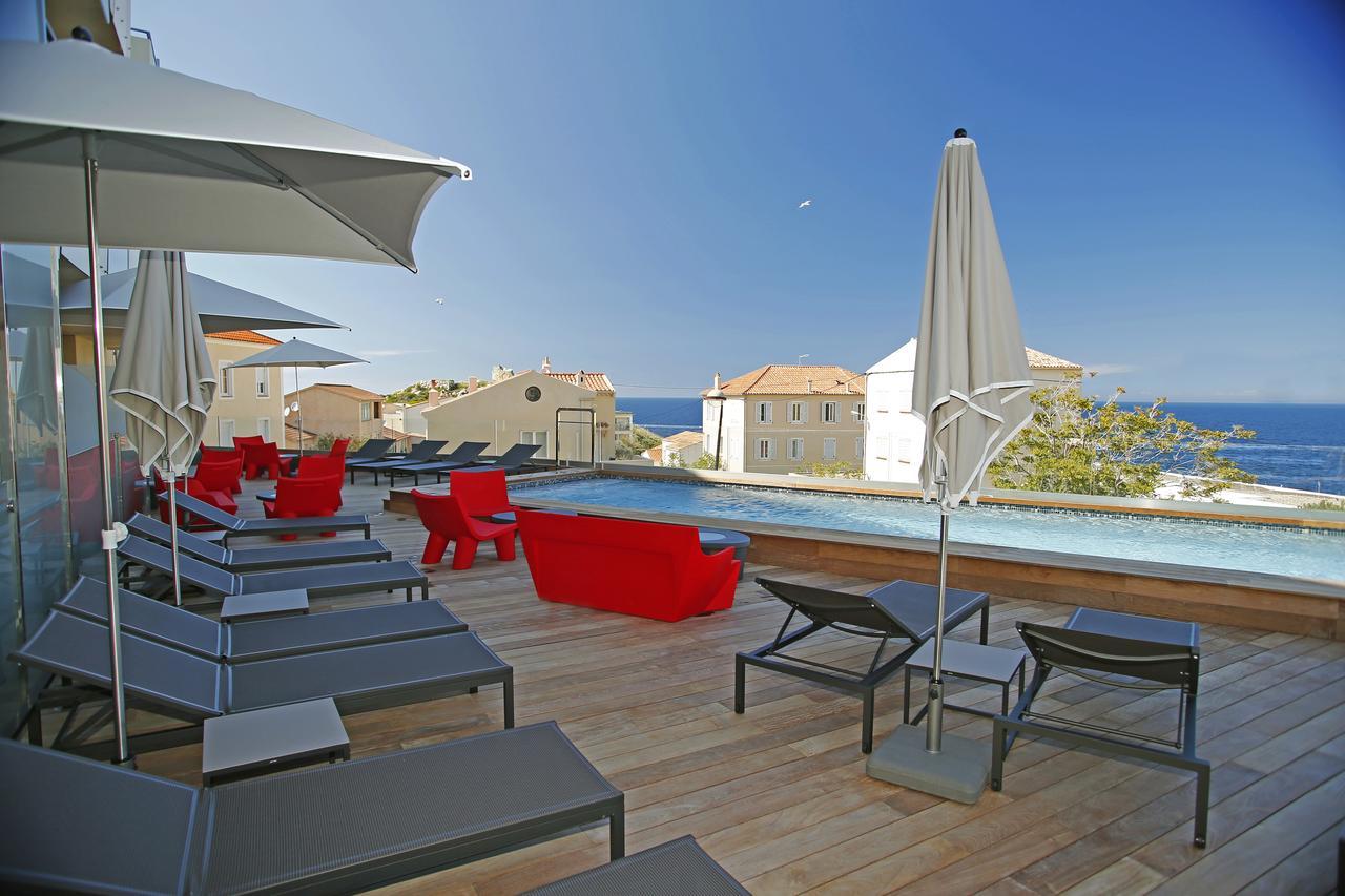 Hotel Mediterranee กาลวี ภายนอก รูปภาพ